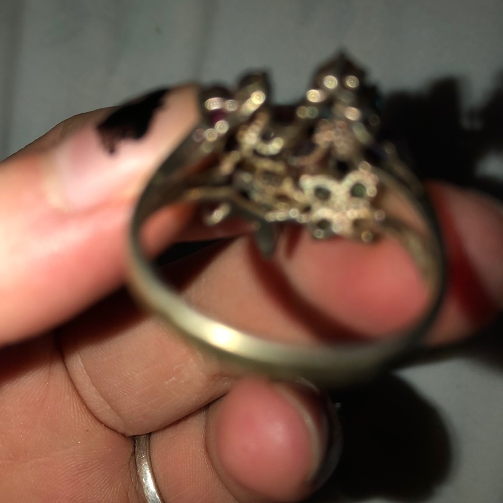 ring - Picture 3 of 3